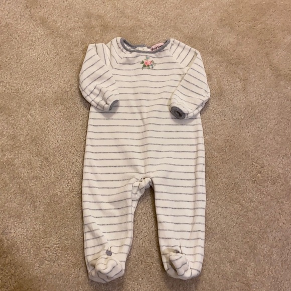 NWOT Juicy Couture Onesie - Picture 1 of 7